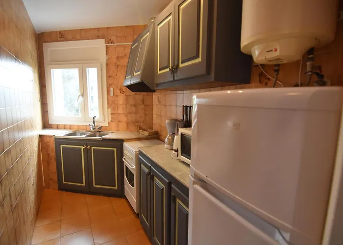 Apartament Rnet - Mta A1 Roses